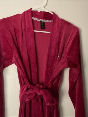 bebe Plush Wrap Robe in Deep Raspberry Pink